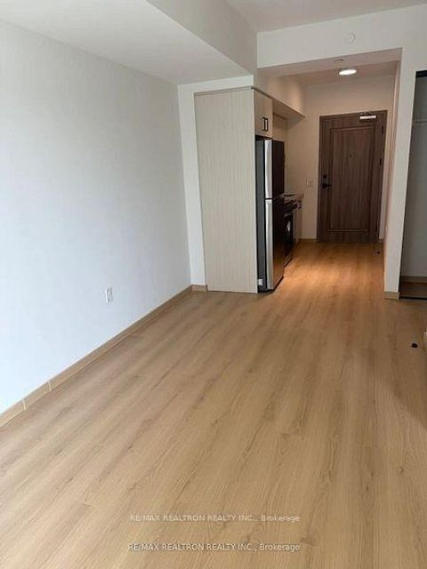 Photo 8 at 201 - 3421 Sheppard Avenue, Sullivan, Toronto