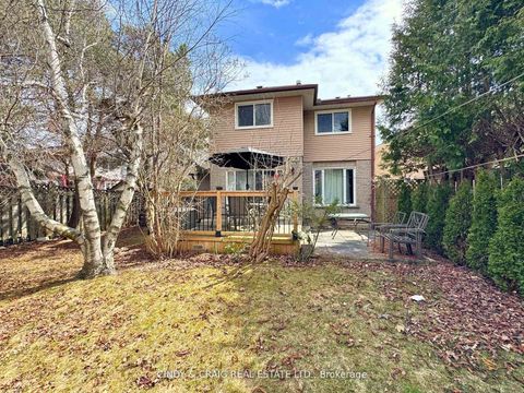 Photo 11 at 840 Charisma Crescent, McLaughlin, Oshawa