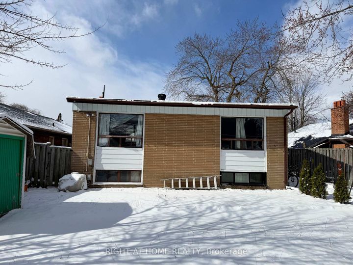 Photo 7 at 52 Bonnechere Crescent, Bendale, Toronto