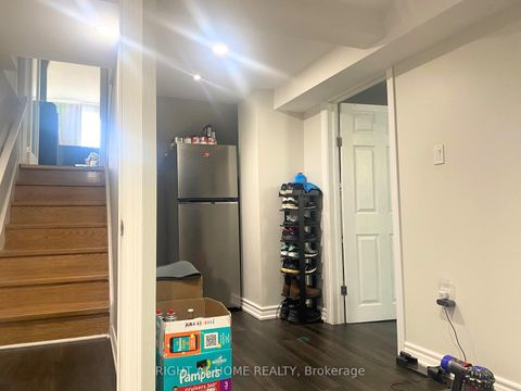 Photo 12 at 52 Bonnechere Crescent, Bendale, Toronto