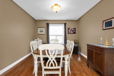 Photo 4 at 32 Prince of Wales Drive, Shore, Barrie