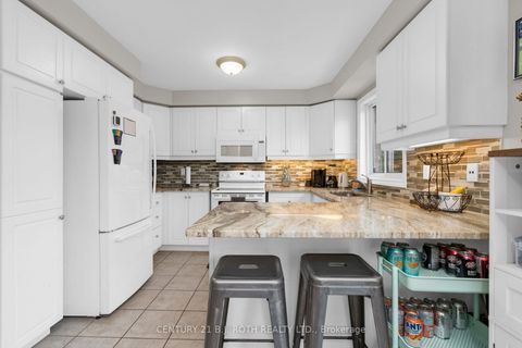 Photo 6 at 32 Prince of Wales Drive, Shore, Barrie