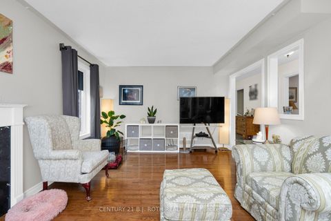 Photo 11 at 32 Prince of Wales Drive, Shore, Barrie