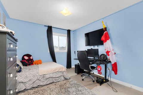 Photo 17 at 32 Prince of Wales Drive, Shore, Barrie