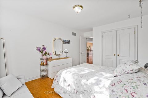 Photo 25 at 277 Oxford Street, Mill Pond, Richmond Hill