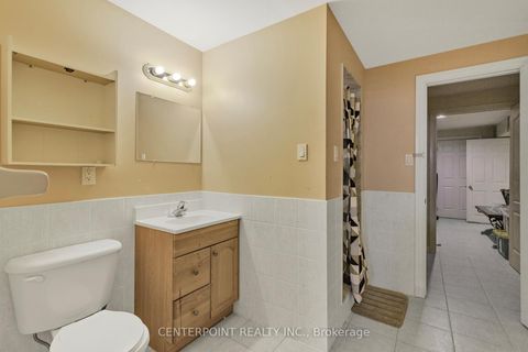 Photo 35 at 277 Oxford Street, Mill Pond, Richmond Hill