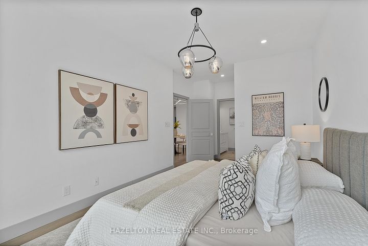 Photo 14 at 1209 - 102 Bloor Street W, Annex, Toronto