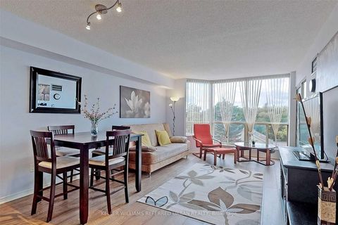 Photo 8 at 420 - 309 Major Mackenzie Drive E, Harding, Richmond Hill