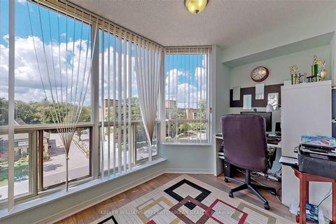 Photo 12 at 420 - 309 Major Mackenzie Drive E, Harding, Richmond Hill