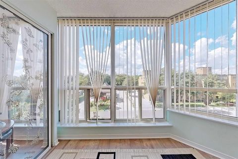 Photo 13 at 420 - 309 Major Mackenzie Drive E, Harding, Richmond Hill