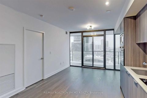 Photo 13 at 1501 - 11 Wellesley Street W, Bay Street Corridor, Toronto