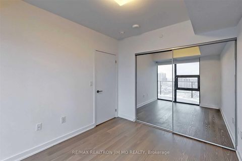 Photo 21 at 1501 - 11 Wellesley Street W, Bay Street Corridor, Toronto