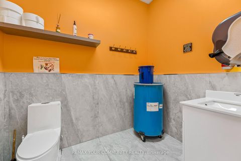 Photo 15 at 747 DON MILLS Road, Flemingdon Park, Toronto