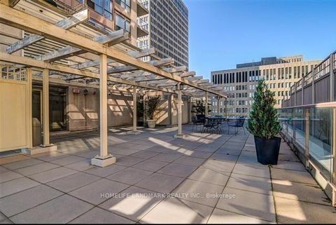 Photo 14 at 1204 - 909 Bay Street, Bay Street Corridor, Toronto