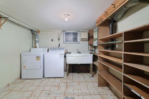 Photo 33 at 245 Belgravia Avenue, Belgravia, Toronto