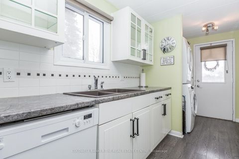 Photo 13 at 29 Main Street, Rural Innisfil, Innisfil