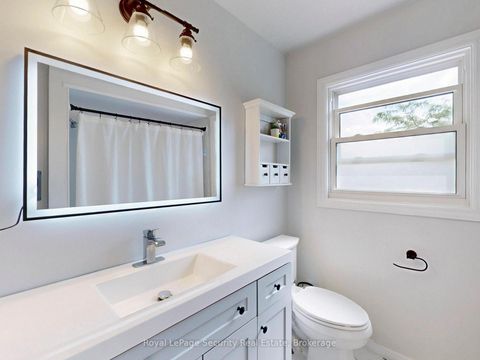 Photo 26 at 122 Browning Trail, Letitia Heights, Barrie