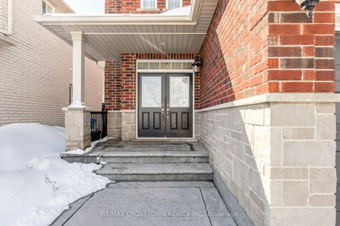 Photo 2 at 996 BOOTH Avenue, Alcona, Innisfil