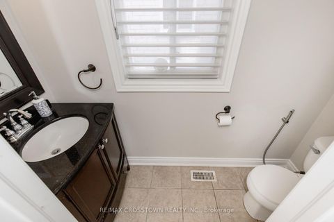 Photo 5 at 996 BOOTH Avenue, Alcona, Innisfil