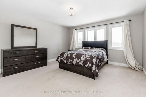 Photo 21 at 996 BOOTH Avenue, Alcona, Innisfil