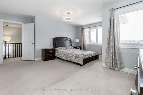 Photo 23 at 996 BOOTH Avenue, Alcona, Innisfil