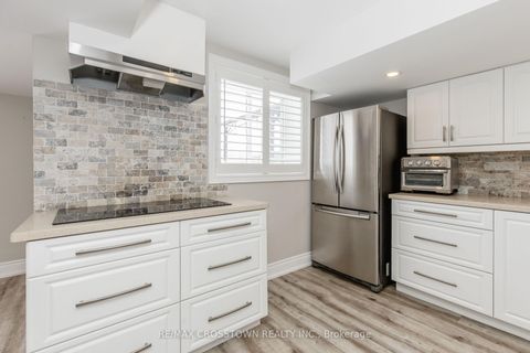 Photo 35 at 996 BOOTH Avenue, Alcona, Innisfil