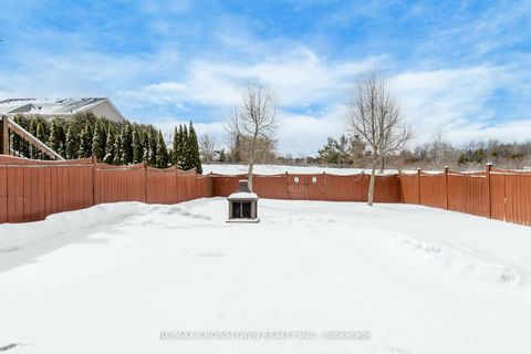 Photo 46 at 996 BOOTH Avenue, Alcona, Innisfil
