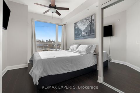 Photo 5 at 420 - 4700 Highway 7, East Woodbridge, Vaughan