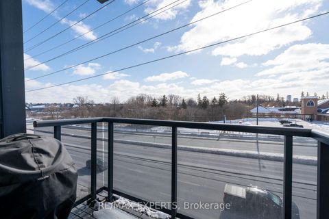 Photo 13 at 420 - 4700 Highway 7, East Woodbridge, Vaughan