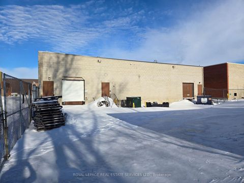 Photo 6 at 51 Skagway Avenue, Cliffcrest, Toronto