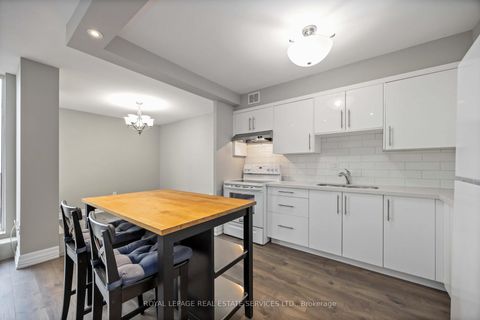 Photo 15 at 808 - 60 Southport Street, Swansea, Toronto
