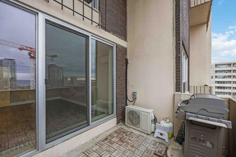 Photo 33 at 808 - 60 Southport Street, Swansea, Toronto