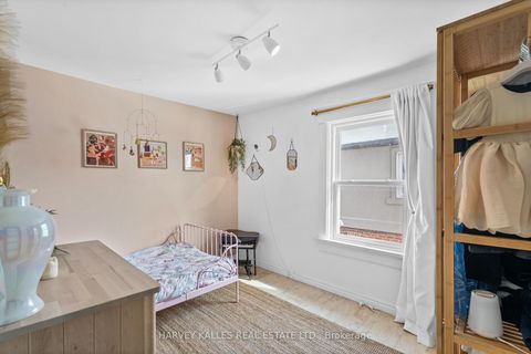 Photo 32 at 14 Manitoba Street, Mimico, Toronto