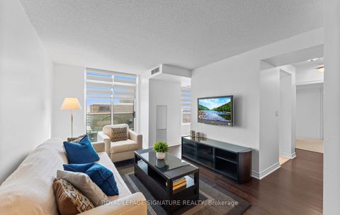 Photo 8 at 1411 - 212 Eglinton Avenue E, Mount Pleasant West, Toronto