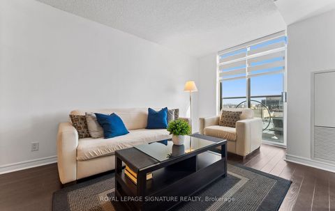 Photo 9 at 1411 - 212 Eglinton Avenue E, Mount Pleasant West, Toronto