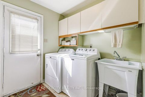 Photo 20 at 21 Marylebone Crescent, Oak Ridges Lake Wilcox, Richmond Hill