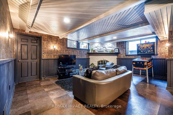 Photo 24 at 1410 Manitou Drive, Samac, Oshawa