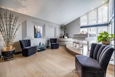 Photo 5 at 1410 Manitou Drive, Samac, Oshawa