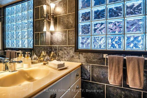 Photo 18 at 1410 Manitou Drive, Samac, Oshawa