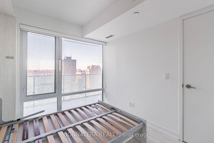 Photo 20 at 2313 - 501 Yonge Street, Yonge Corridor, Toronto