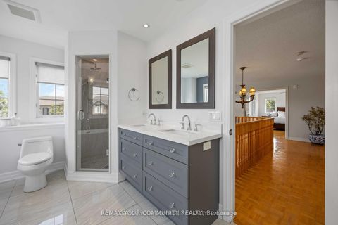 Photo 21 at 57 Turning Leaf Drive, Sonoma Heights, Vaughan