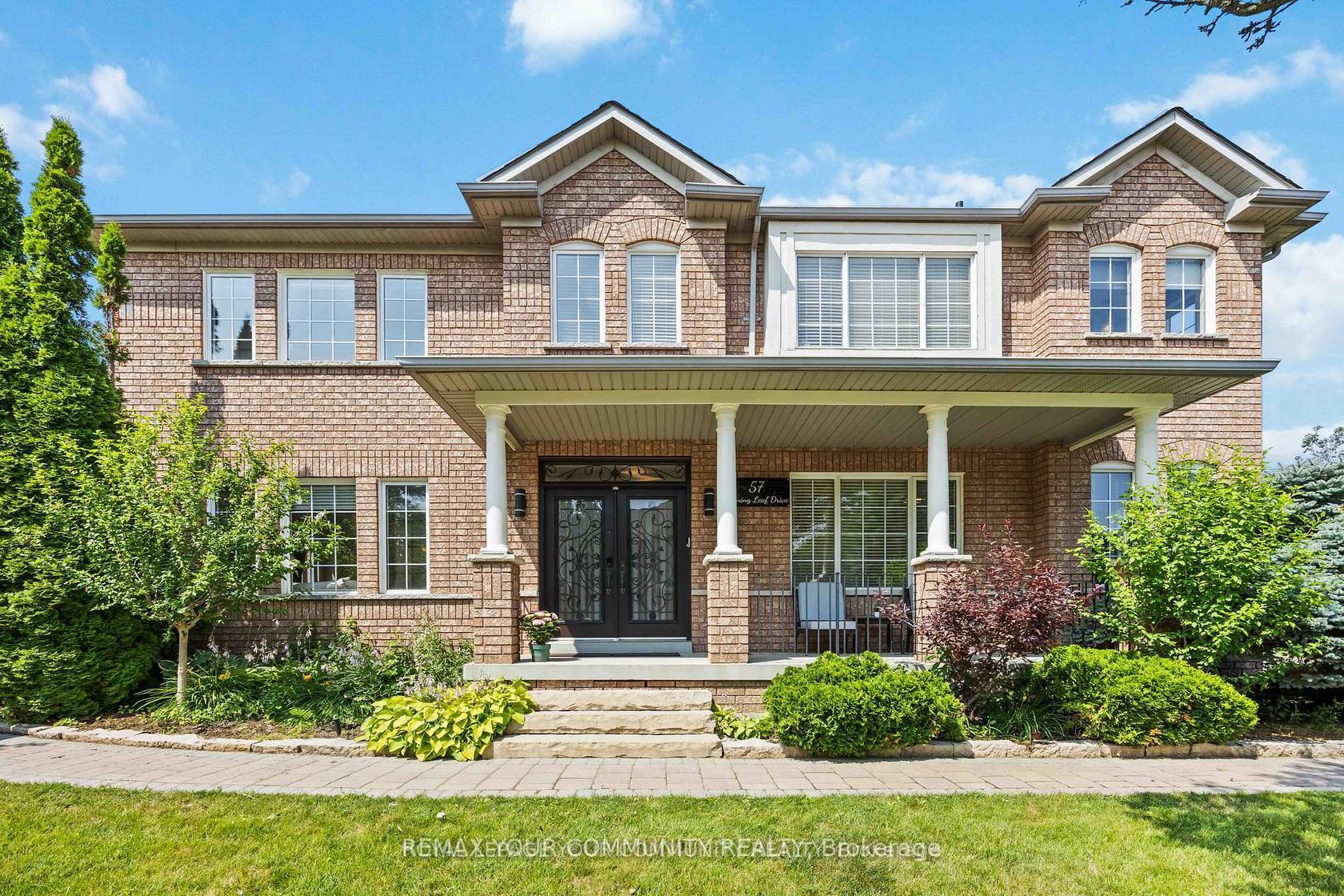 57 Turning Leaf Drive, Sonoma Heights, Vaughan photo number 2