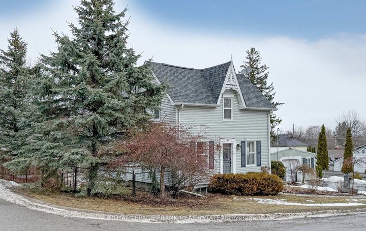 Photo 3 at 329 Mcdonald Street, Port Perry, Scugog