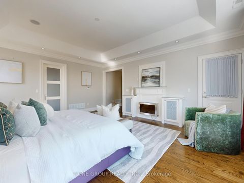 Photo 22 at 49 Pheasant Road, Newtonbrook East, Toronto