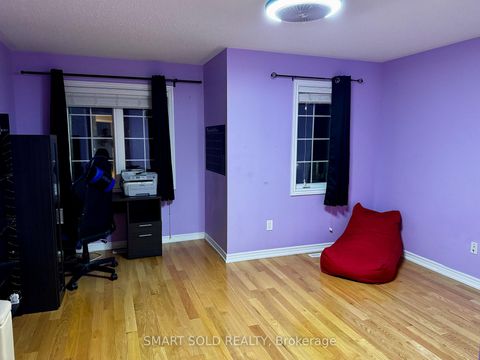 Photo 15 at 35 Cosford Street, Bayview Northeast, Aurora