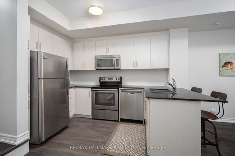 Photo 12 at 6 - 135 Long Branch Avenue, Long Branch, Toronto