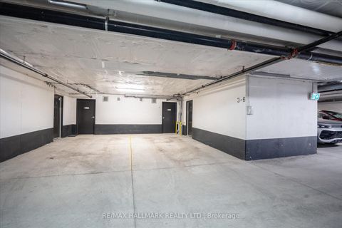 Photo 37 at 6 - 135 Long Branch Avenue, Long Branch, Toronto