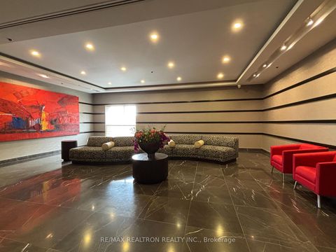 Photo 5 at 3011 - 8 Park Road, Moore Park, Toronto