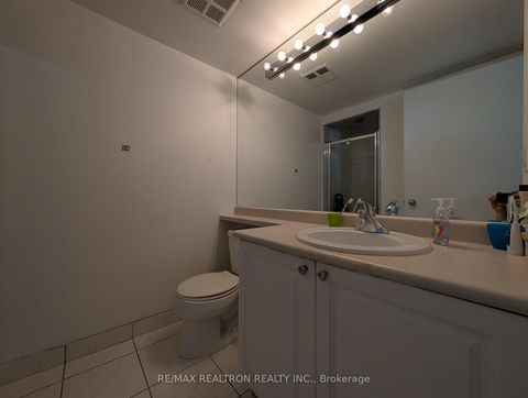 Photo 12 at 3011 - 8 Park Road, Moore Park, Toronto