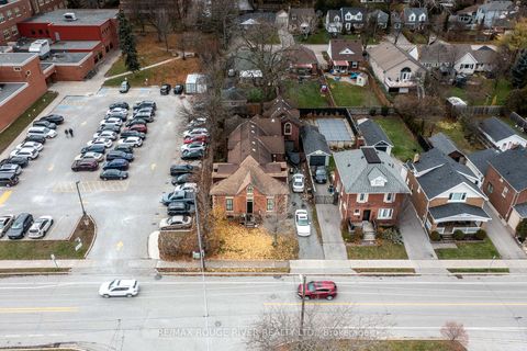 Photo 5 at 342 Mary Street N, O'Neill, Oshawa